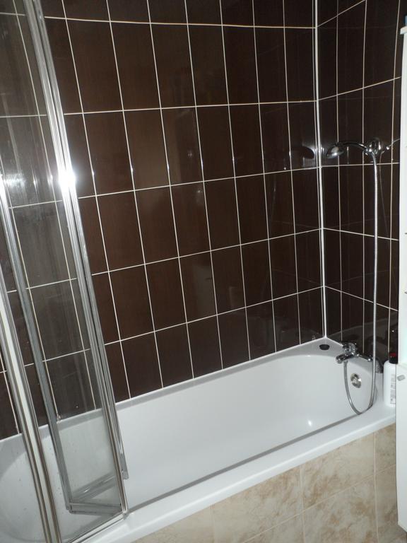 Homestay Oakridge Crescent Paisley Exteriör bild