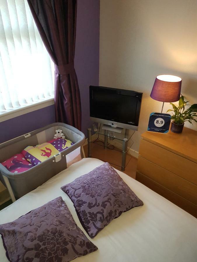 Homestay Oakridge Crescent Paisley Exteriör bild