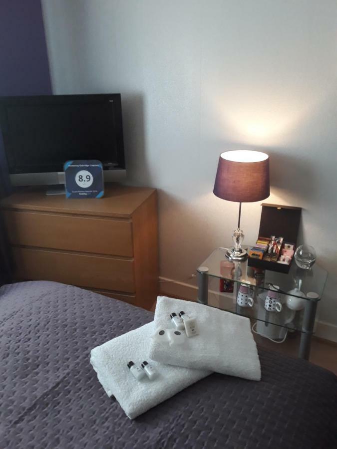 Homestay Oakridge Crescent Paisley Exteriör bild
